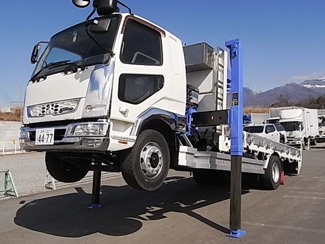 25年ふそう増トンハイジャッキ４段ラジコンフックイン ウィンチ 車検付きです。
